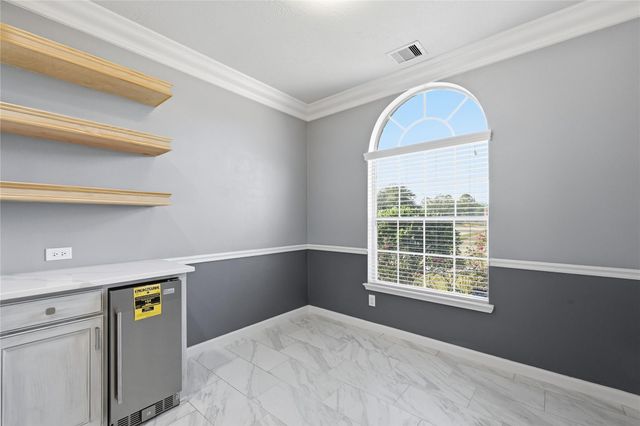 1902 Vale Haven Drive, Spring, TX 77373