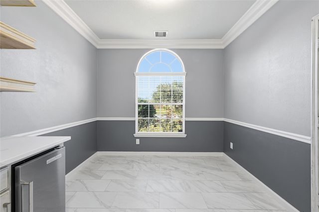 1902 Vale Haven Drive, Spring, TX 77373