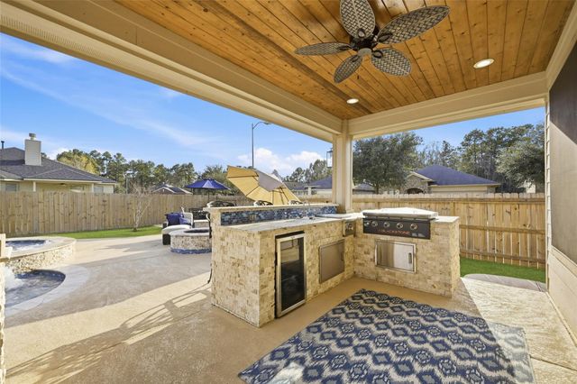 1902 Vale Haven Drive, Spring, TX 77373