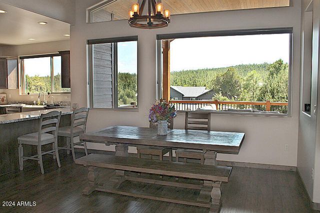 860 W SNOW CREEK Trail, Show Low, AZ 85901