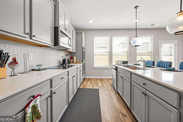 1729 Cadence Street, Locust Grove, GA 30248