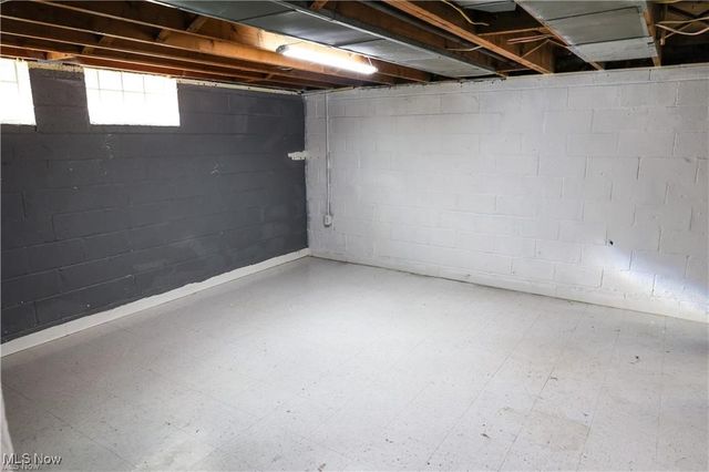 2205 Keystone Road, Parma, OH 44134