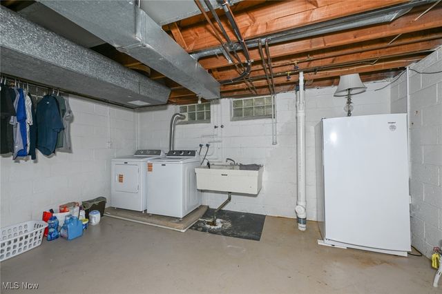 2205 Keystone Road, Parma, OH 44134