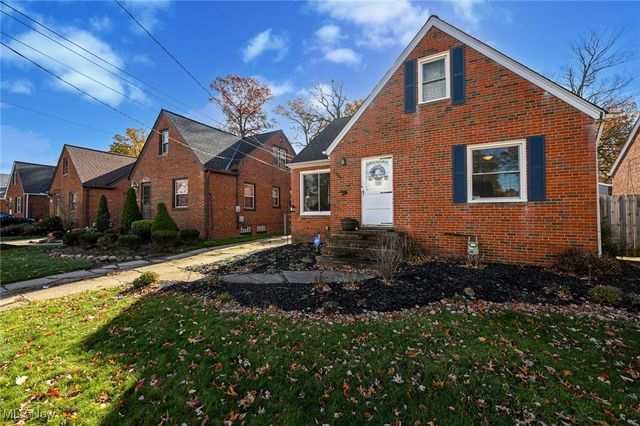 2205 Keystone Road, Parma, OH 44134