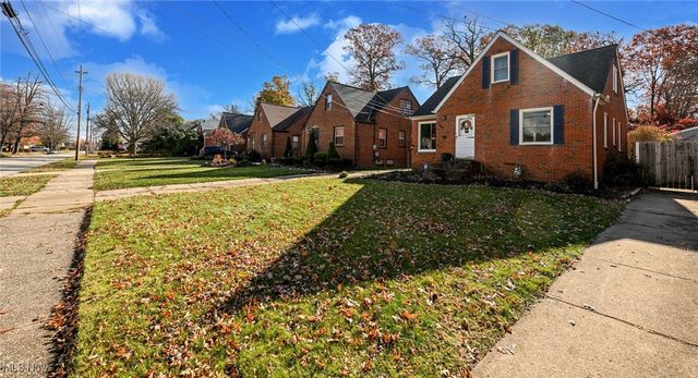 2205 Keystone Road, Parma, OH 44134