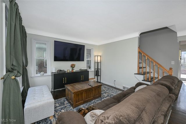 2205 Keystone Road, Parma, OH 44134