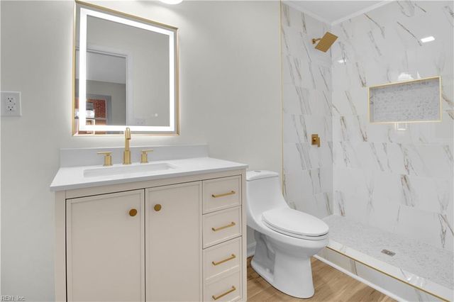 103 McCall CT, Hampton, VA 23666