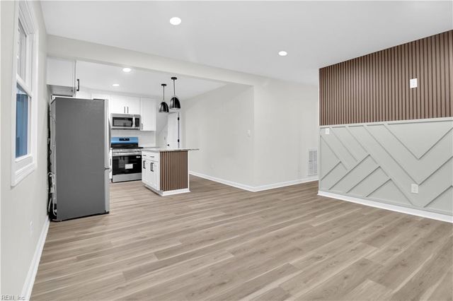 103 McCall CT, Hampton, VA 23666