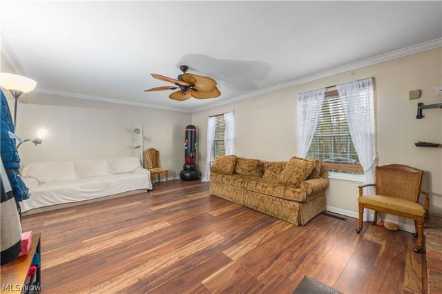 7005 Carriage Hill Drive 102, Brecksville, OH 44141