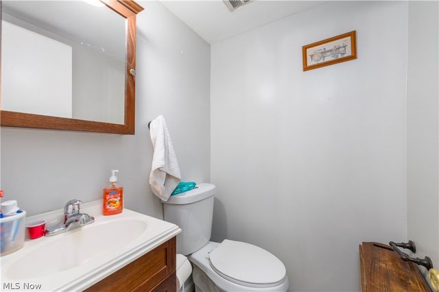 7005 Carriage Hill Drive 102, Brecksville, OH 44141