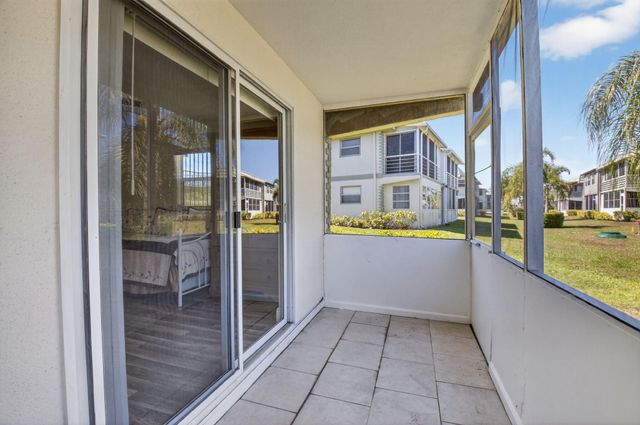 205 Flanders E 205, Delray Beach, FL 33484