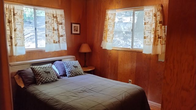 1531 Forest Drive G, Camp Nelson, CA 93265
