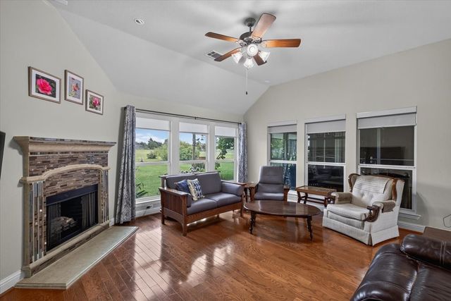 10165 Bantry Lane, Forney, TX 75126