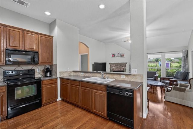 10165 Bantry Lane, Forney, TX 75126