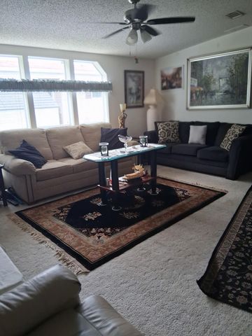 2555 Pga Boulevard 413, Palm Beach Gardens, FL 33410