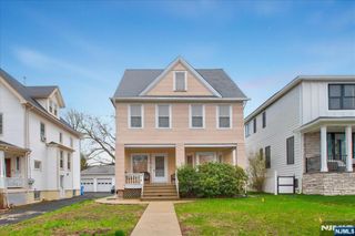 27 Donaldson Avenue, Rutherford, NJ 07070