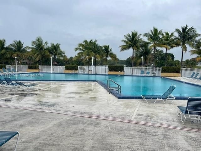 14421 N Kendall Dr 407M, Miami, FL 33186