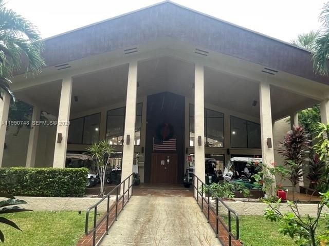 14421 N Kendall Dr 407M, Miami, FL 33186