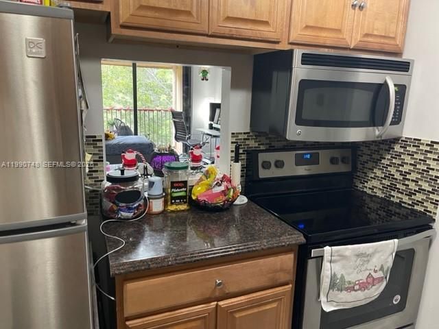 14421 N Kendall Dr 407M, Miami, FL 33186