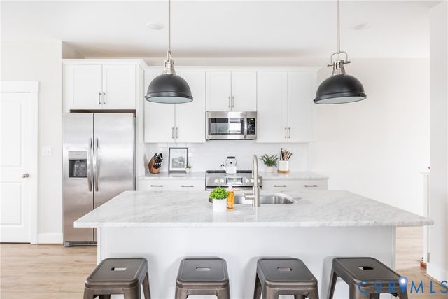 2019 Dinwiddie Ave, Richmond, VA 23224