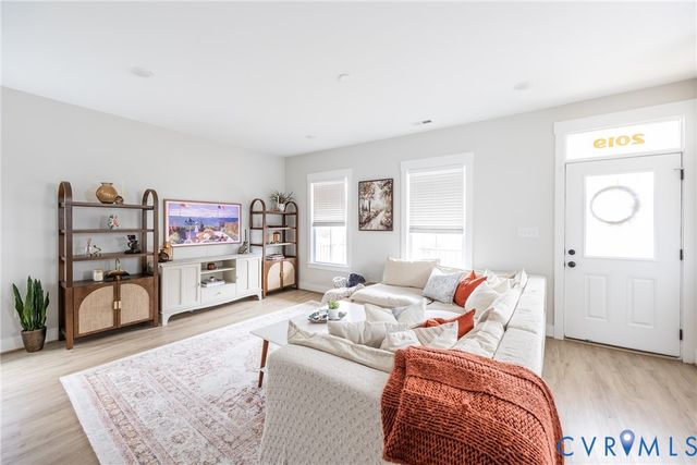 2019 Dinwiddie Ave, Richmond, VA 23224