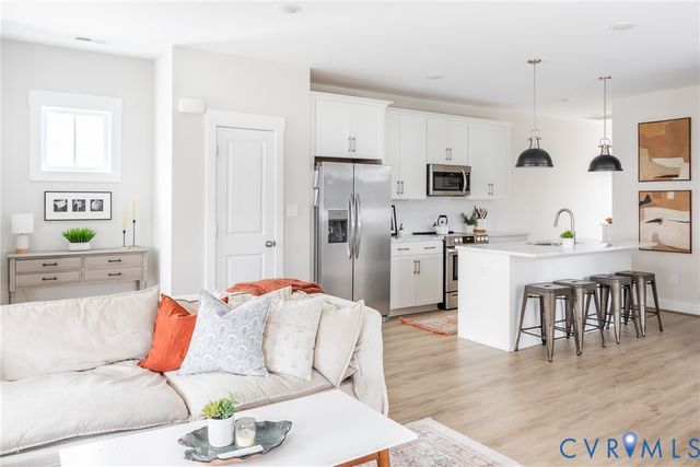 2019 Dinwiddie Ave, Richmond, VA 23224