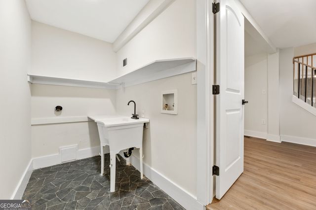 235 Sailwind Court, Roswell, GA 30076