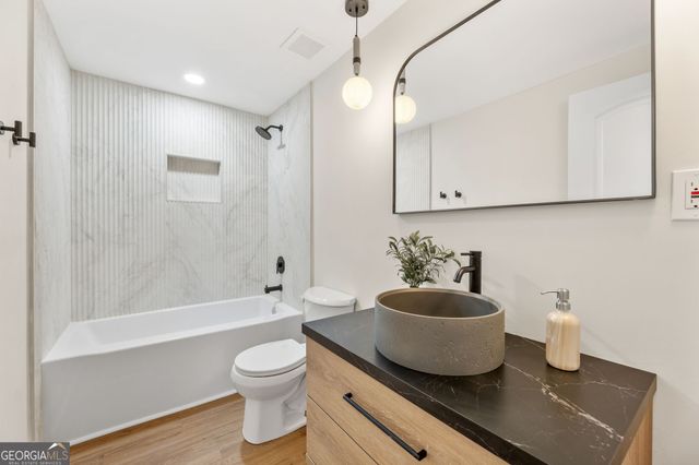 235 Sailwind Court, Roswell, GA 30076