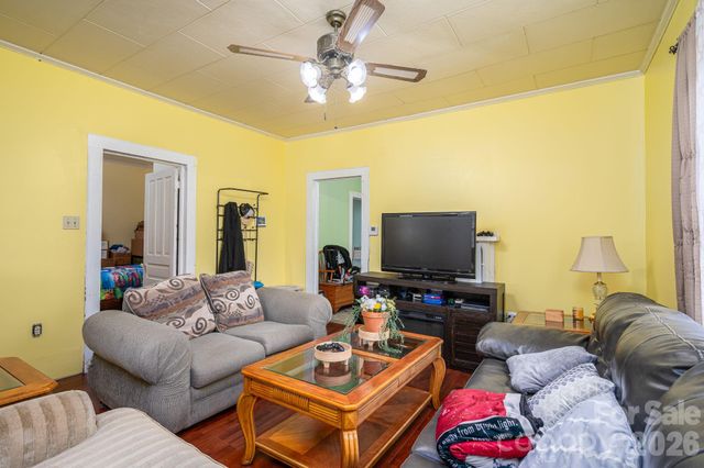 101 Huss Avenue, Cherryville, NC 28021