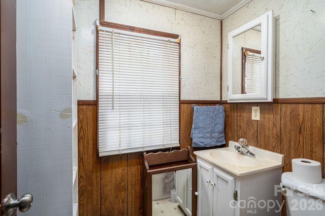 101 Huss Avenue, Cherryville, NC 28021