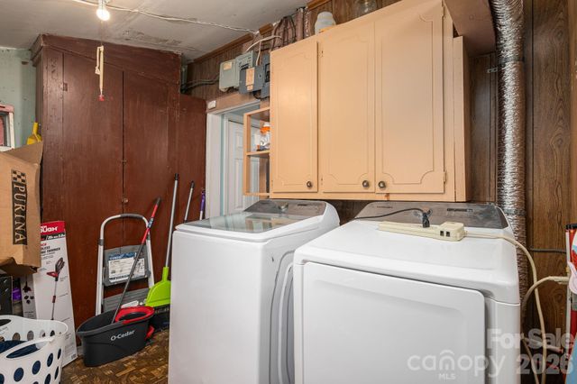 101 Huss Avenue, Cherryville, NC 28021