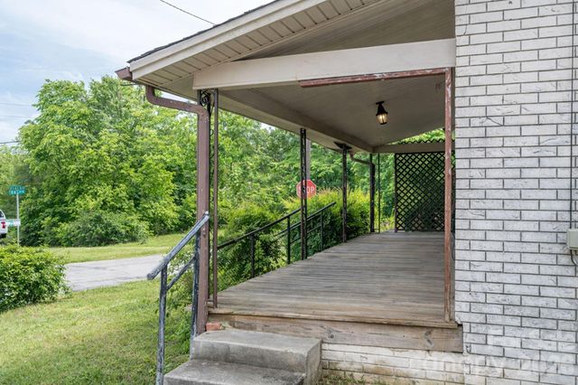 101 Huss Avenue, Cherryville, NC 28021