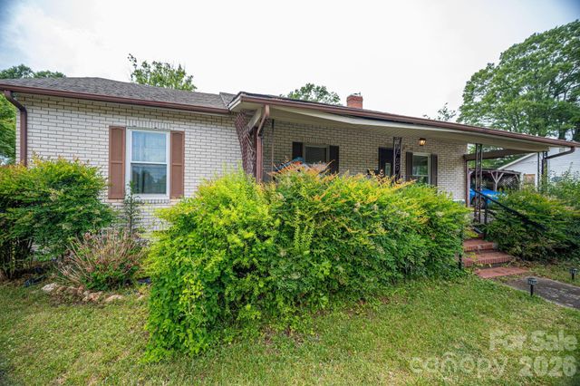 101 Huss Avenue, Cherryville, NC 28021