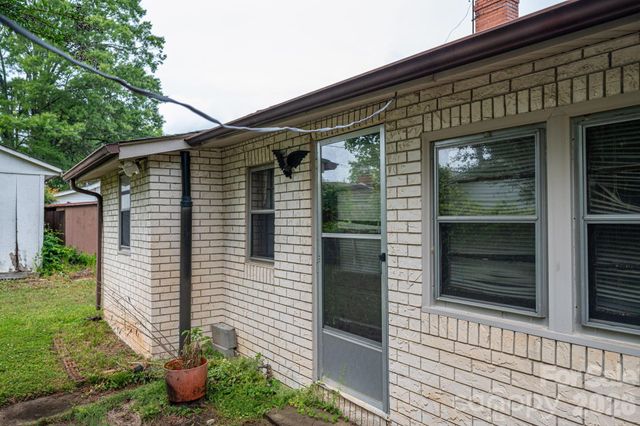 101 Huss Avenue, Cherryville, NC 28021