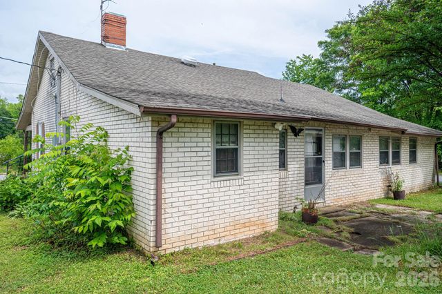 101 Huss Avenue, Cherryville, NC 28021