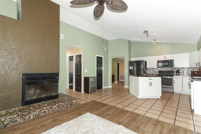 405 DUMONT AVENUE, Deltona, FL 32738