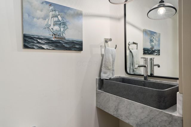 792 Highland Street, Columbus, OH 43215