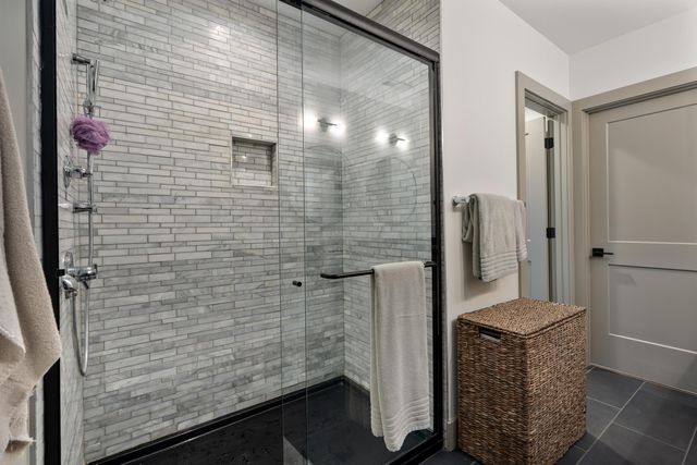 792 Highland Street, Columbus, OH 43215