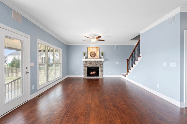 44 Hammock Dr, Winchester, TN 37398