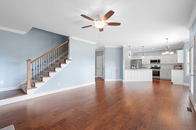 44 Hammock Dr, Winchester, TN 37398