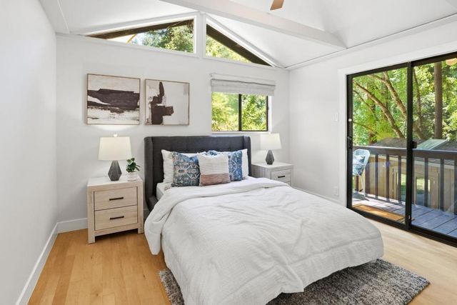 24250 Glenwood Drive, Los Gatos, CA 95033