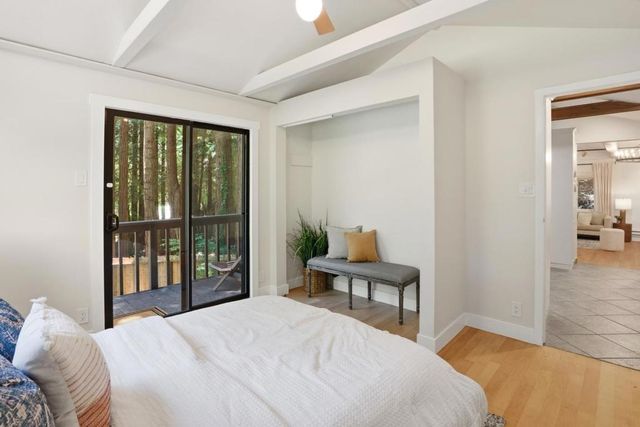 24250 Glenwood Drive, Los Gatos, CA 95033