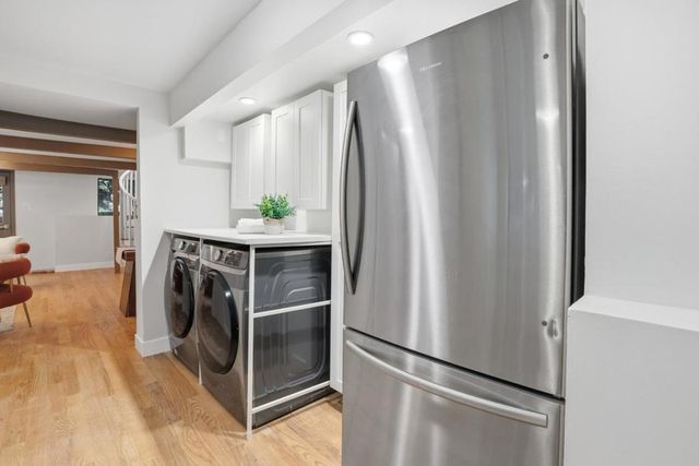 24250 Glenwood Drive, Los Gatos, CA 95033