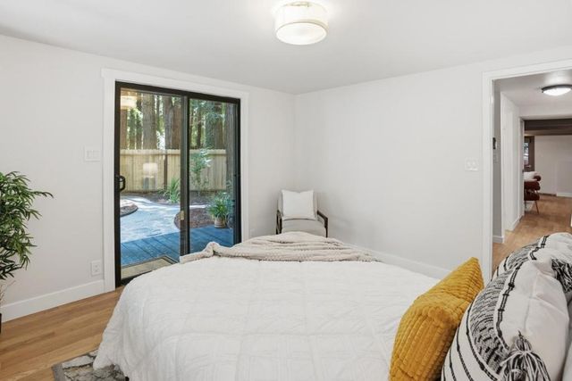 24250 Glenwood Drive, Los Gatos, CA 95033