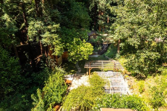 24250 Glenwood Drive, Los Gatos, CA 95033
