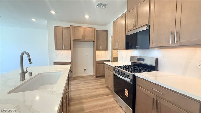 9243 Broome Court, Las Vegas, NV 89148