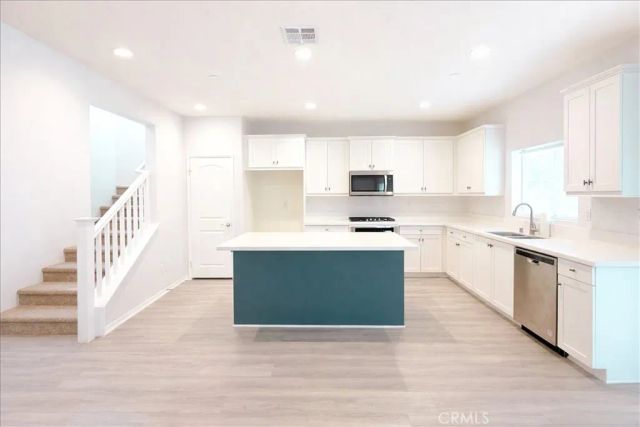 11736 Fresh Meadow Place, Victorville, CA 92392