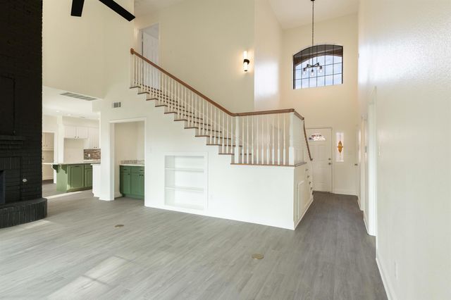 312 Tealwood, Longview, TX 75605