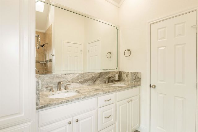 312 Tealwood, Longview, TX 75605