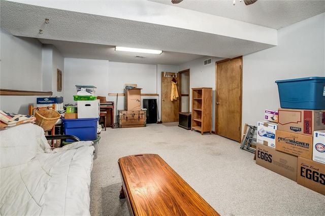 305 Pinetree Drive, Greenwood, MO 64034